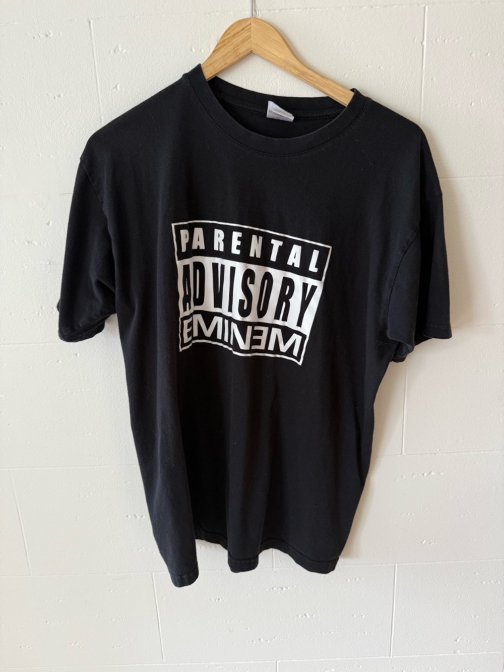 Eminen |Black & White Parental Advisory Streetwear Graphic Tee | Medium
